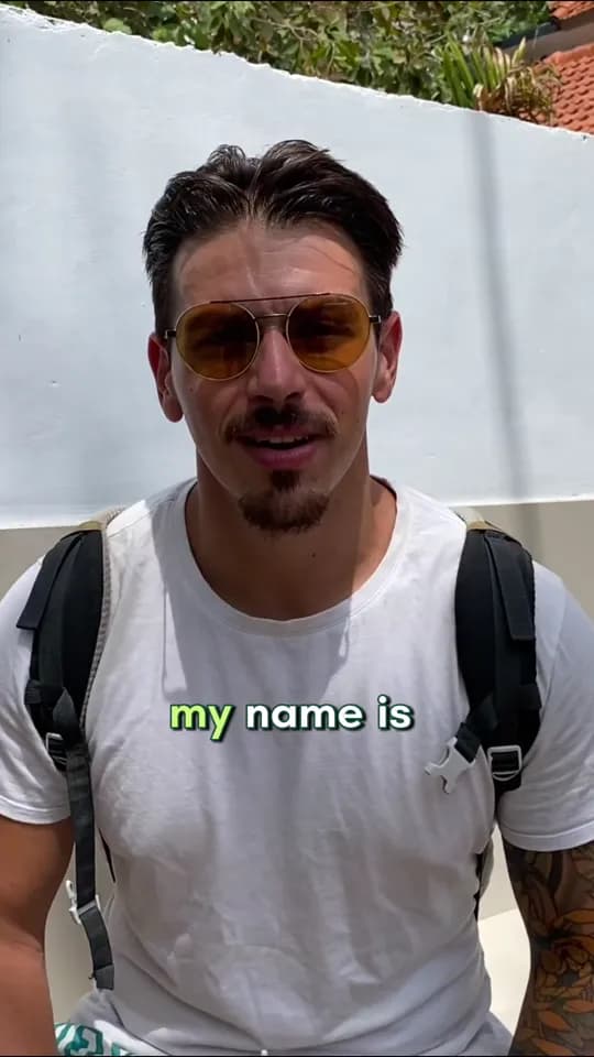 A traveller on a HeyLocals trip